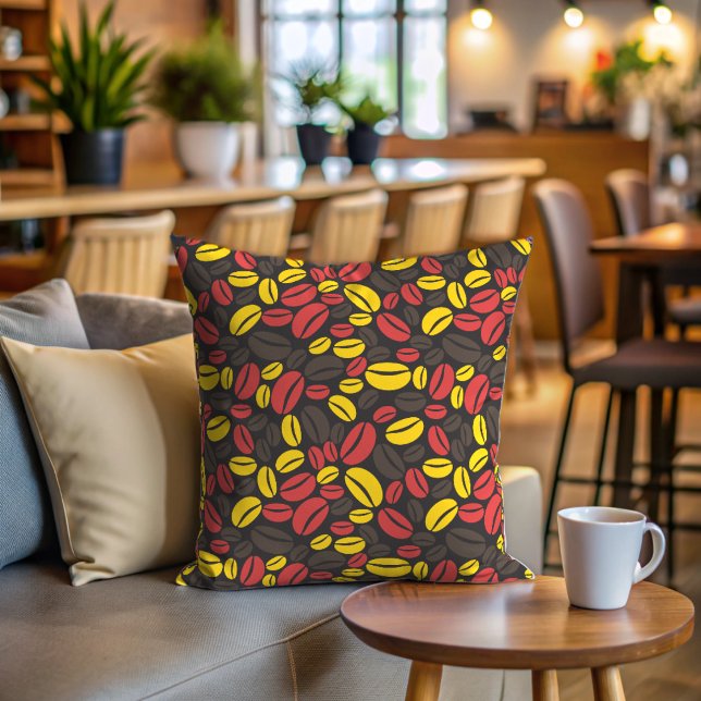 Cute Yellow Brown en Red Coffee Bean Kussen (Coffee bean pattern throw pillow)