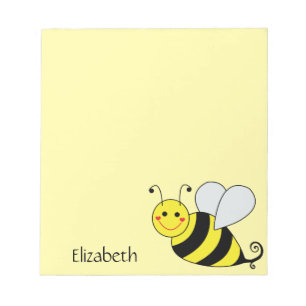 Cute Yellow Bumble bee personaliseren Notitieblok