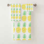 Cute Yellow en Green Waterverf Pineapple Pattern Bad Handdoek (Insitu)