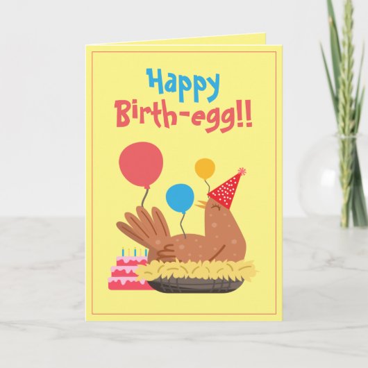 Cute Yellow Funny Chicken and Cake Humor Birthday Kaart (Voorkant)