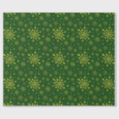 Cute Yellow Gold kerstsnowflakes op groen Cadeaupapier (Vlak)