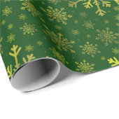 Cute Yellow Gold kerstsnowflakes op groen Cadeaupapier (Rol Hoek)