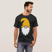 Cute Yellow Hat Christmas Gnome T-shirt (Voorkant volledig)