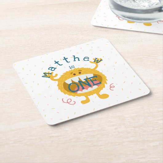 Cute Yellow Monster Kartonnen Onderzetters (Schuin)