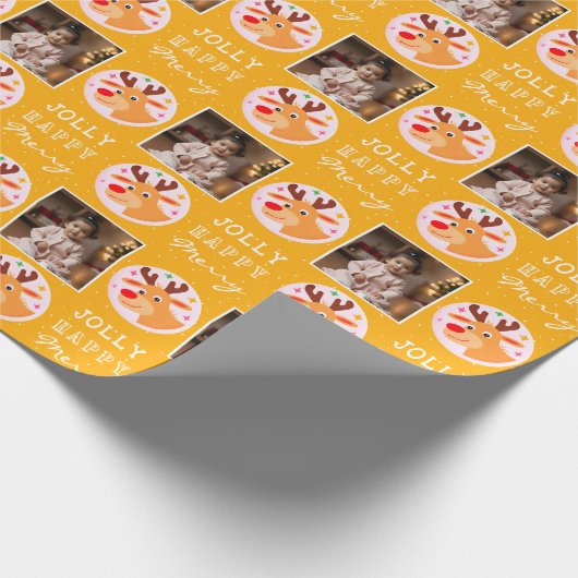 Cute Yellow Reindeer Family Photo Christmas  Cadeaupapier (Hoek)