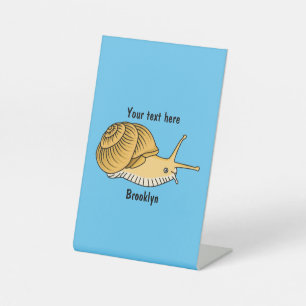 Cute yellow slak cartoon illustratie reclamebord met voetstuk