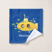 Cute yellow submarine fish cartoon illustration bad handdoek (Wasdoekje)
