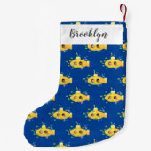 Cute yellow submarine fish cartoon illustration kleine kerstsok (Achterkant)