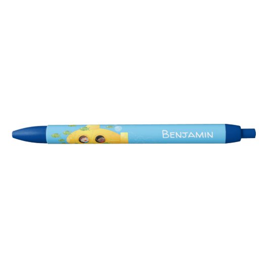 Cute yellow submarine fish cartoon illustration zwarte inkt pen (Voorkant)