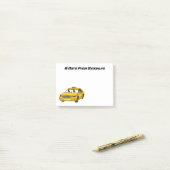 Cute yellow taxiplezier cartoon illustratie post-it® notes (Op bureau)