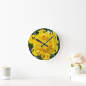 Cute yellow tulips in de tuin ronde klok (Huis)