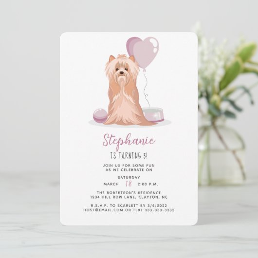 Cute Yorkshire Terrier Birthday Kaart (Staand voorkant)