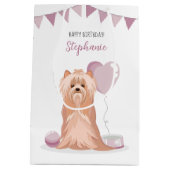 Cute Yorkshire Terrier Birthday Medium Cadeauzakje (Achterkant)