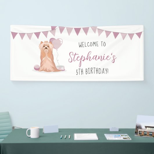 Cute Yorkshire Terrier Birthday Spandoek (Beurs)