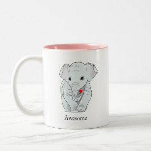 Cute Young Elephant Holding a Heart Tweekleurige Koffiemok
