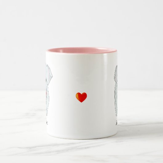 Cute Young Elephant Holding a Heart Tweekleurige Koffiemok (Center)