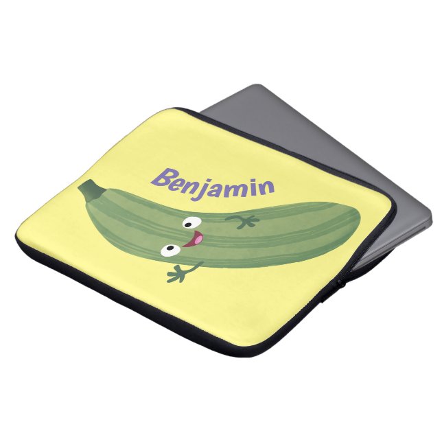 Cute zucchini happy cartoon illustratie laptop sleeve (Voorkant top)