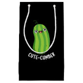 Cutecumber Funny Cucumber Pun Dark BG Klein Cadeauzakje (Voorkant)