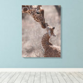 Cutest Baby Animals | Mother and Baby Giraffe Canvas Afdruk (Insitu (Houten vloer))