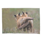 Cutest Baby Animals | Red Fox Kits Locking Tails Kussensloop (Voorkant)