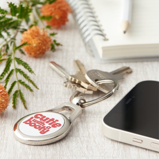 Cutie met een BOOTY Sleutelhanger (Zijkant)