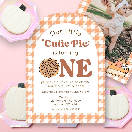 Cutie Pie Pumpkin 1st Birthday Photo Invitation Kaart