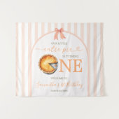 Cutie Pie Sinaasappel Gingham Verjaardag Welkom Ta Wandkleed (Voorkant (horizontaal))