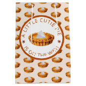 Cutie Pie Thanksgiving Baby shower Gift Bag Medium Cadeauzakje (Achterkant)