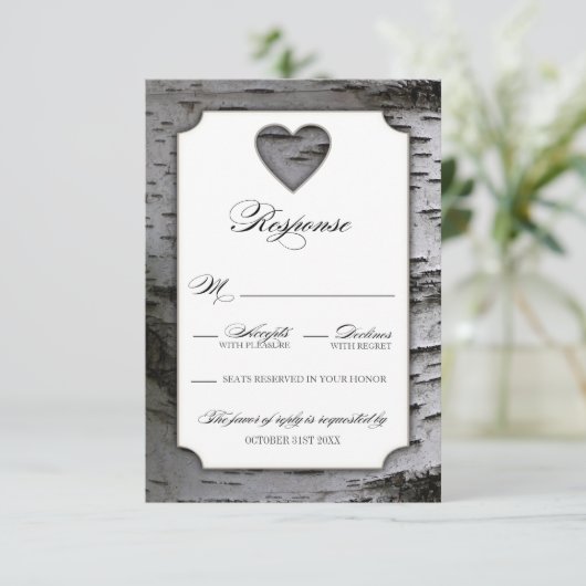 Cutout Heart Birch Tree Bark Wedding RSVP Kaarten (Staand voorkant)