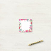 Cutrofielroze lijst met florale en naaldbladeren post-it® notes (Op bureau)