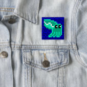 Cuttle Scuttle Lulu the Green Cuttlefish Badge Vierkante Button 5,1 Cm (In situ)