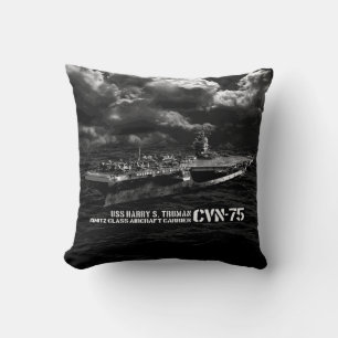 CVN-75 Harry S. Truman Polyester Sierkussen 16"