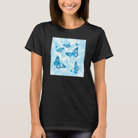 Cyaan esthetische pastel vlinder en blauwe stropda t-shirt (Voorkant)