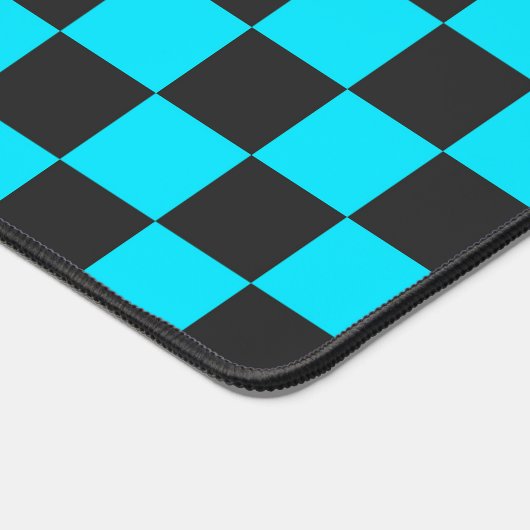 Cyan and charcoal checkerboard pattern bureaumat (Hoek)