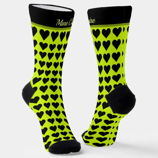 Cyber Lime Zwarte Hartjes Custom Naam Script Sokken (Gebogen)