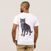 Cyberpunk Circuit Cat – Neon Tech Beast T-shirt (Achterkant volledig)