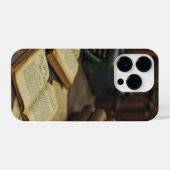 Cyberpunk Glitch iPhone 15 Pro Hoesje – Neon Light iPhone 14 Plus Hoesje (Achterkant horizontaal)