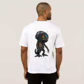 Cyberpunk Kameleon DJ Futuristische Kunst T-shirt (Achterkant volledig)