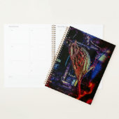 Cyberpunk Mus in Neon Stadslandschap Planner (Display)