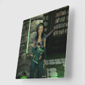 Cybersecurity Specialist Kristen Williams Vierkante Klok (Hoek)