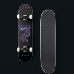 Cyberskateboard met onderschrift en naam persoonlijk skateboard<br><div class="desc">Maak dit skateboard uw door jouw tekst toe te voegen. Als u toegang wilt krijgen tot geavanceerde bewerkingsgereedschappen, gaat u naar "Deze sjabloon aanpassen" en klikt u op "Details", scrolt u naar beneden en drukt u op de link "Klik om verder aan te passen". Ideaal voor elke Occasie zoals verjaardag...</div>