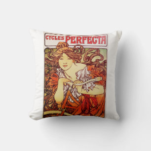 Cycles Perfecta van Alphonse Mucha Kussen