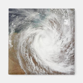 Cyclone Laurence beweegt het hele land Magneet (Voorkant)