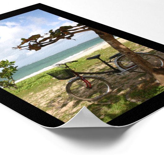 Cyclus tegen bomen poster (Hoek)