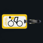 Cyclusrijder die zijn fiets gebruikt bagagelabel<br><div class="desc">Fietser rijden zijn fiets aangepaste bagagelabel met een minimalistische icoon van een zwart fietssilhouet dragen geel top en jouw tekst op een witte achtergrond met gele rand. ... </div>