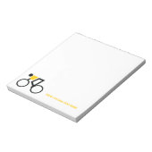 Cyclusrijder die zijn fiets gebruikt notitieblok (Linkerzijde)