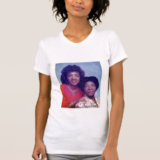 Cynfarr-MOM T-shirt
