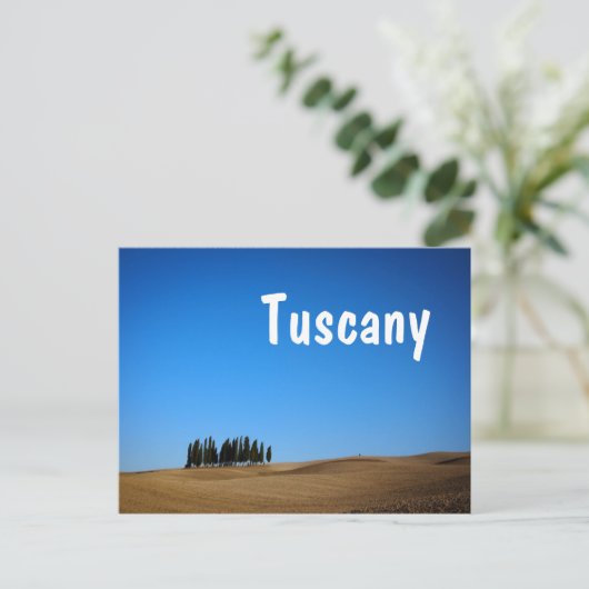 Cyperbomen en heuvels met een Toscane-tekstbriefka Briefkaart (Staand voorkant)