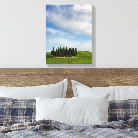 Cypress bomen in Toscane verticaal canvas (Insitu (Slaapkamer))