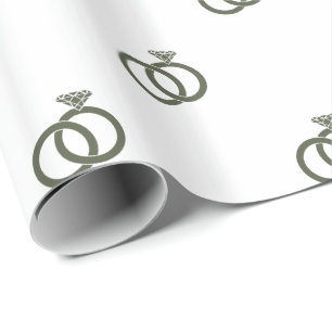 Cypressden groene trouwringen op wit cadeaupapier